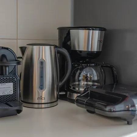 #g30 Chic 1 Bedroom In The Centre Of *